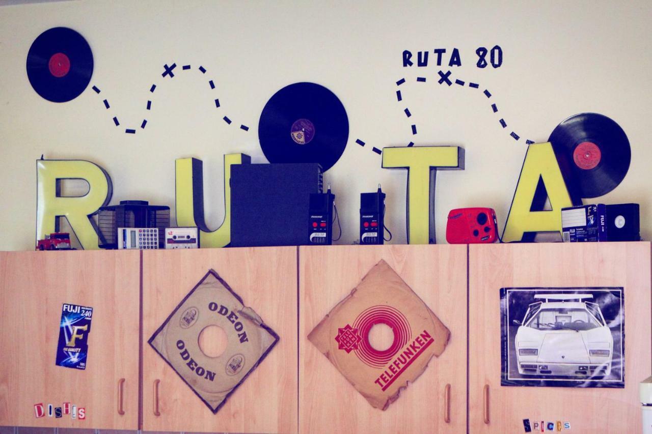 Ruta 80 Hostel Brno Buitenkant foto